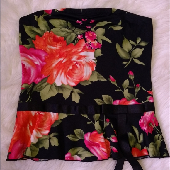 Silky Strapless Ruffled Bottom Floral Studio Y Shirt With Bow - Picture 8 of 12